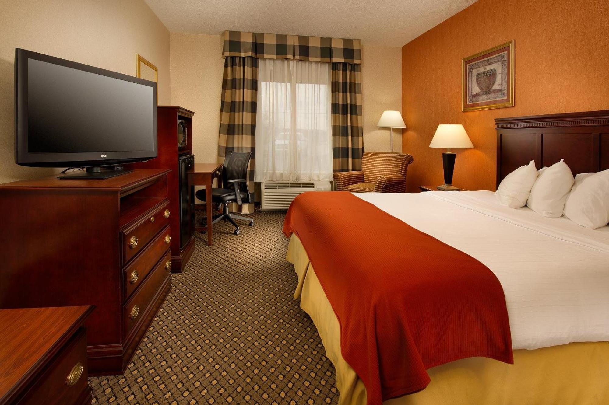 Hotel Express & By Ihg By Ihg 2*